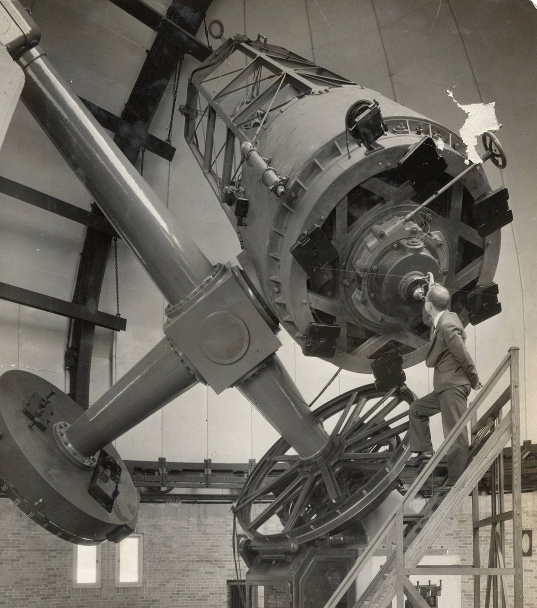 OhioHistory's tweet photo. ⭐ Dream big on #WorldDreamDay! ⭐
Astronomy professor Hiram M. Perkins had a dream; it resulted in the massive Perkins Telescope at Ohio Wesleyan University. When completed in 1931, it was the third-largest telescope in the world. That's one big dream! #OhioMemory #OhioHistory https://t.co/06r112TWpZ