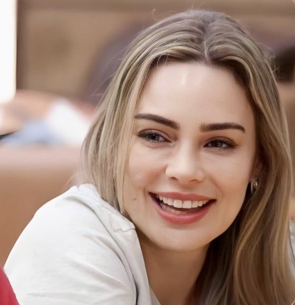 Kira69Ga's tweet photo. Nunca fiquei tão ansioso pra uma roça, e principalmente para colocarem uma participante nela, quero Rachel na roça pra votar até cair o dedo e vê o tombo dos “crias”.
#Afazenda #Afazenda15 #TeamRachel #teamshera https://t.co/8N2JxKpBw5