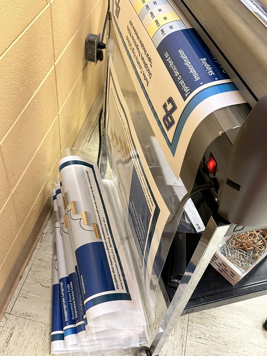 Bre_All1126's tweet photo. This week I learned how to laminate posters! I’m happy I learned earlier in the week because on Thursday we had to print and laminate 18 posters at the last minute for the Homecoming Parade! This task was easy for me to handle to get the posters out on time! #FRIT7734 #Fall2023 https://t.co/RnPgEEkjE0