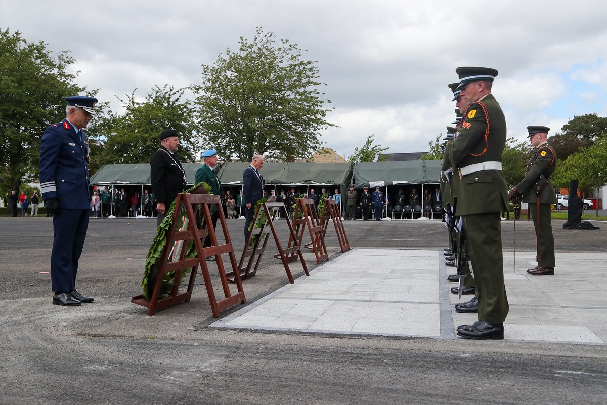 defenceforces's tweet photo. This Sunday 01 Oct 2023 1400hrs, Mckee Barracks will host the Annual Defence Forces Veterans’ Day!

The event will commence with a parade &amp; a wreath laying ceremony followed by a reception &amp; capability display.

Veterans &amp; veteran’s organisations are very welcome to attend! https://t.co/R9LSE1FLKS