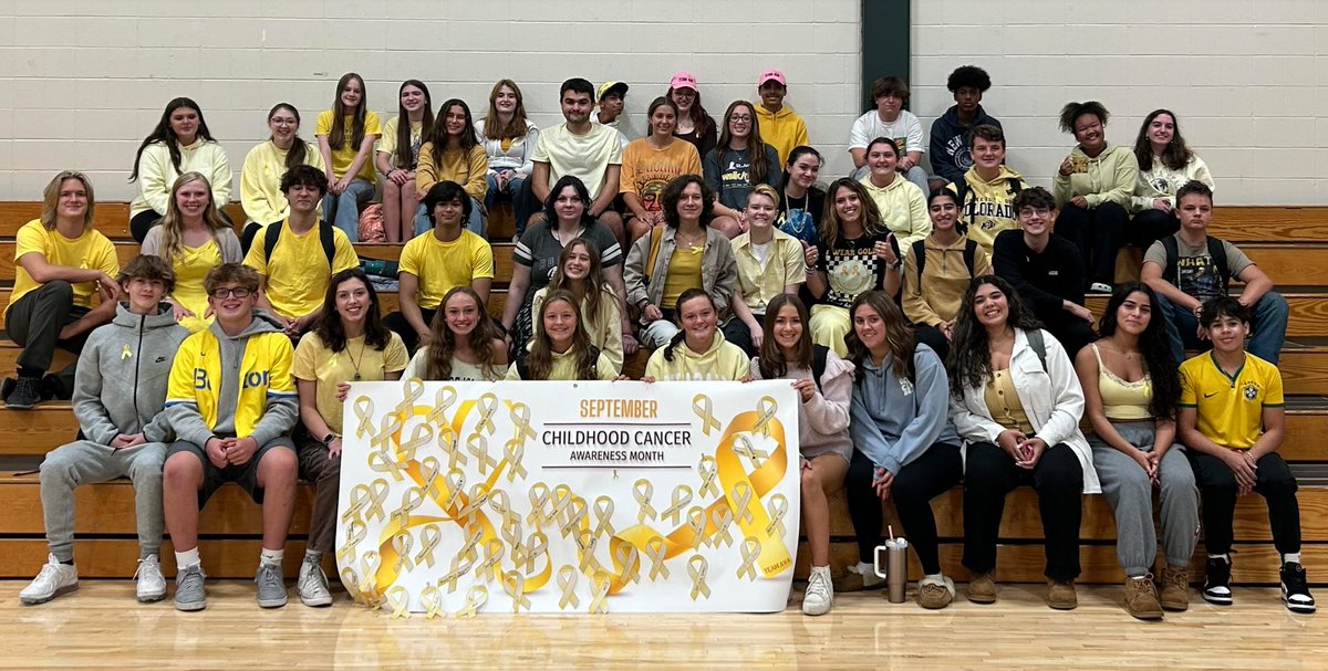 NipmucRegional's tweet photo. Thank you to Ms. Annunziata for bringing awareness to childhood cancer.  Students and faculty members wore yellow in honor of September being National Childhood Cancer Awareness month and were able to join together to reflect and learn how this disease affects so many. https://t.co/K2IM7nTo95