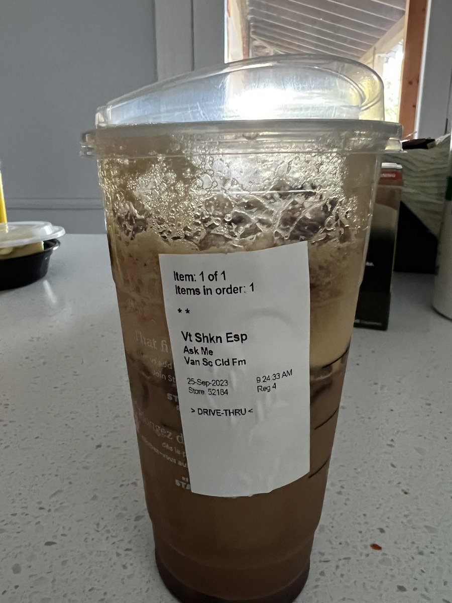 KarleeAlysssa's tweet photo. So explain why half a drink just costed me $8 @StarbucksCanada https://t.co/0z93MihaOU