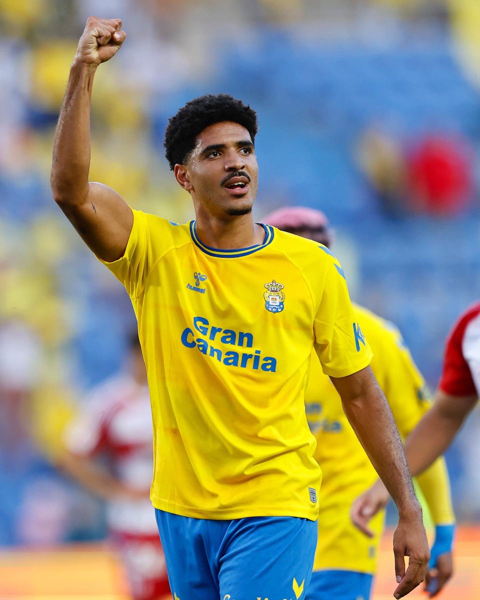 SaulBCoco's tweet image. Primera victoria de la temporada en casa. Gracias a toda la afición por el apoyo y aliento ¡Estamos en el camino!💪🏾💛💙