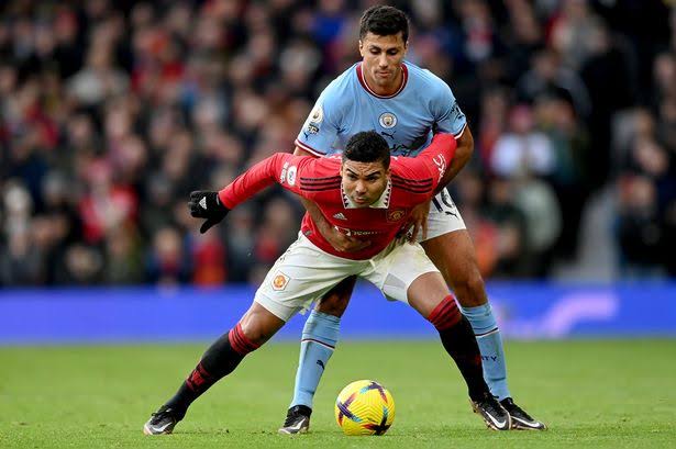 🚨🚨🎙️| Rodri on Casemiro: "I've been following him closely for the past ten years and we can all agree, he's a player every midfielder wants to be. Comparing us? Don't do that. He's my mentor."
