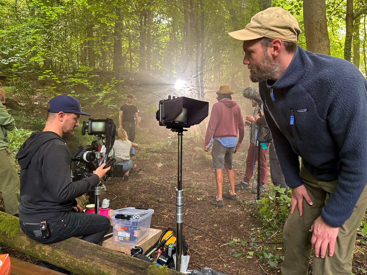 we_are_reach's tweet photo. Some #BTS snaps from a mega exciting shoot we ran over the summer, featuring over 20 crew, some incredibly talented actors, and LOTS of green screen. It’s the biggest single project Reach has taken on, and we are so proud of the results. Although you'll have to wait to see them… https://t.co/8snCie2153