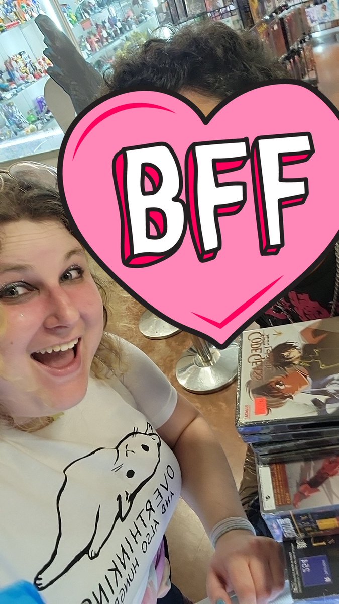 I got to see my bestie rp partner/Dracoste in person this weekend. Be jealous. Fr though, hella fun. Now I'm back home ready to RP after nappies))