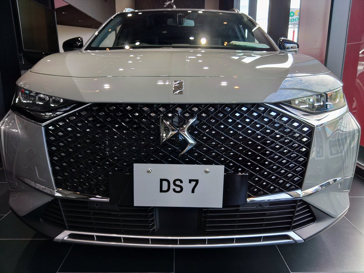 diverunner1976's tweet image. 🇫🇷DS STORE 滋賀✨( @DsStoreShiga )さん、先程はオジャマしました🙇‍♂️⤵️

#DS7 #DS3CROSSBACK #DSAUTOMOBILES #頑張れDS #ありがとうDS #DSSTORE滋賀 #DSSTORE彦根 #DSディーラーが複数ある都道府県は滋賀県のみ #DS勝手に南信州アンバサダー は引退してます💦 画像はありませんが今回 #ボルボでDSへ 💦