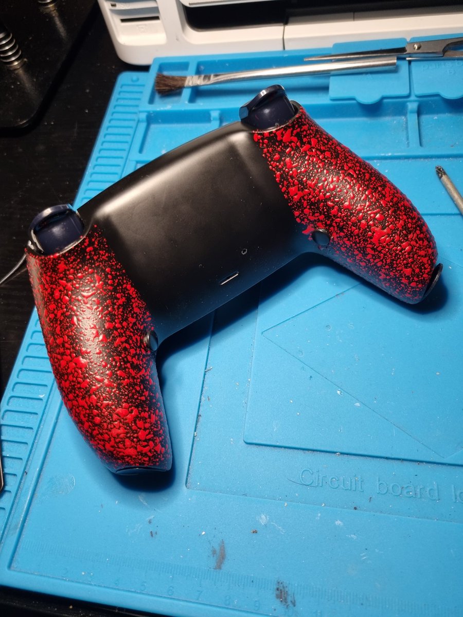 NovaCNTRL's tweet photo. This time a Cinch gaming controller with stick drift and faulty back buttons with no input!
#ps5controller #drift #stickdrift #faulty #repair #shoplocal #controllerrepairs #controller #dualsense #ps5 #gamers #FastFix #analogue #services #dualsense #DualSenseEdge #cinchgaming https://t.co/WkbN4ktHbd