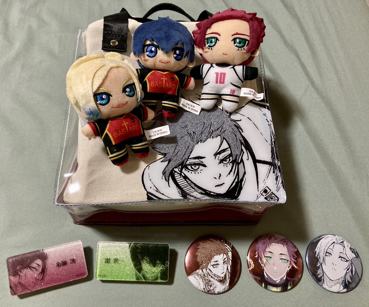 「昨日とくびのちょぎくん見納めとブルロ展行っていっぱい満喫してきた!欲しいの全部買」|ししょうのイラスト