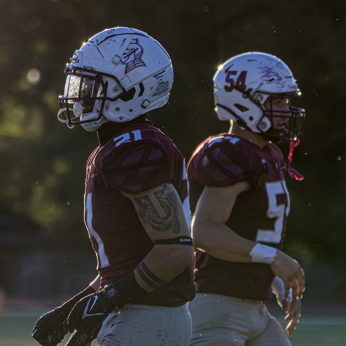 CrossLicht's tweet photo. 2-0⚔️ @CoachWheatley1 @BUKnightsFB https://t.co/AWPW71Pwc4