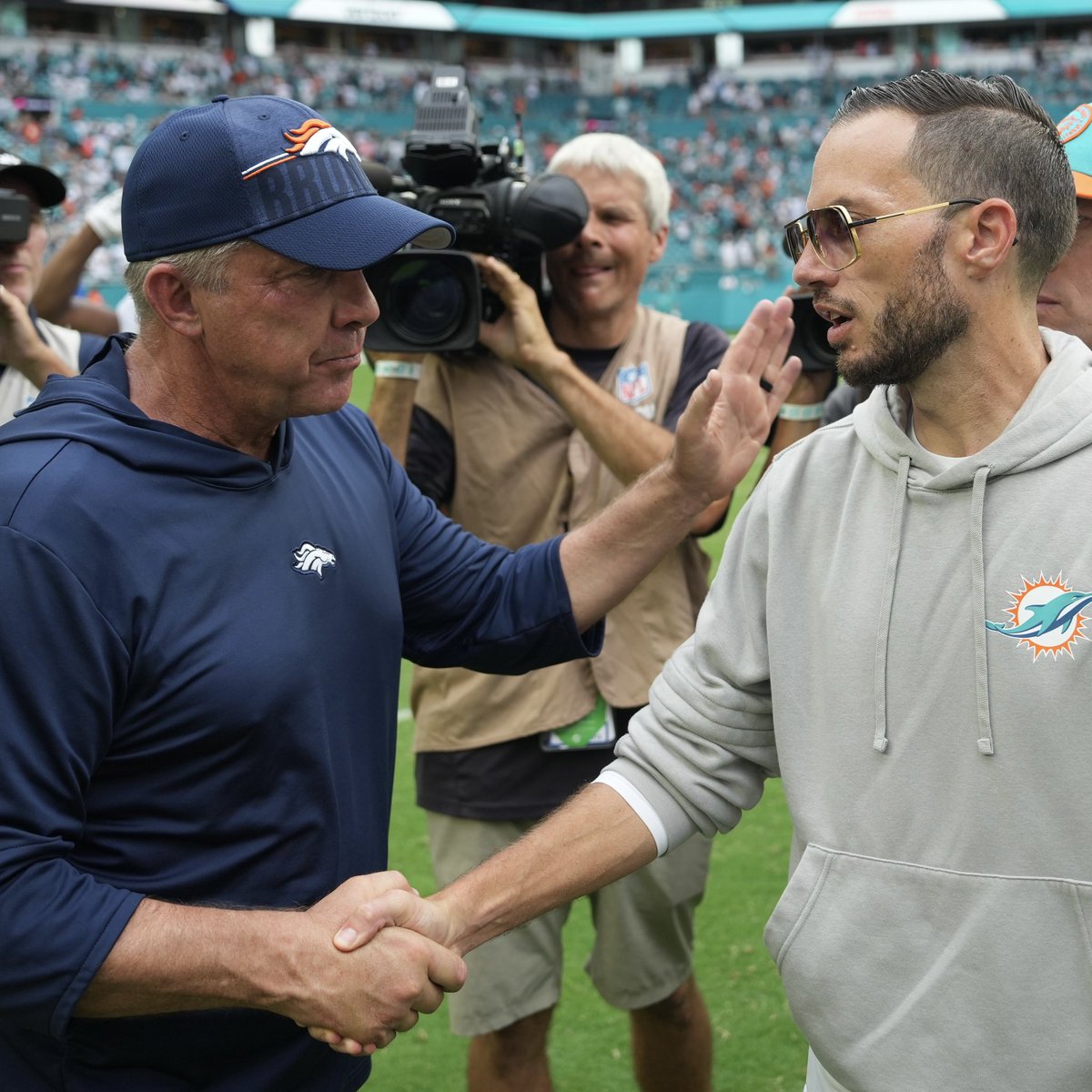 Mike McDaniel was born and raised in Colorado and was even the Broncos' ball boy at one point. Two seasons ago the Broncos needed to fill their HC vacancy and didn't even let McDaniel interview...

Yesterday, Miami dropped 70 on the Broncos 😎