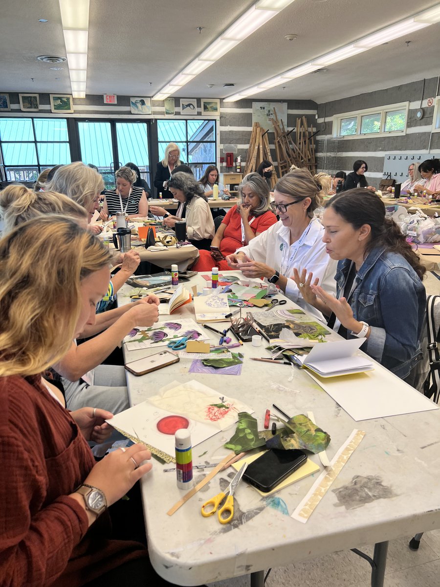 MsSarahCraig's tweet image. Thank you to @mcacgallery for leading a creative &amp;amp; thought-provoking artmaking workshop with our @CISOntario visual arts educators on Friday. #cisopd #visualartseducation