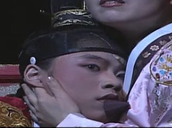 _OC34N_'s tweet photo. 데뷔늘보 (2007) https://t.co/oKDYIIpBxo