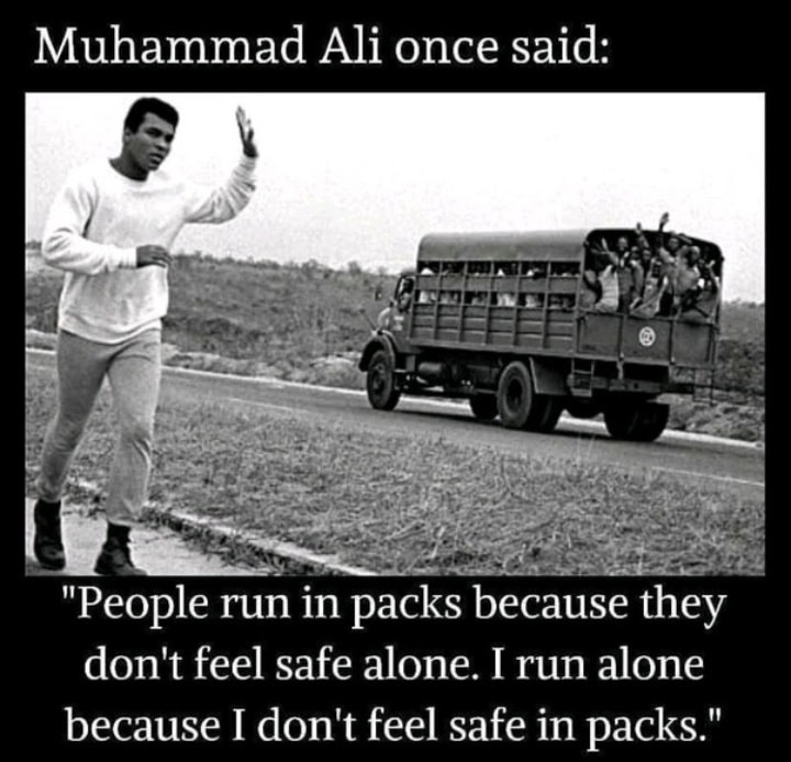 fedecops's tweet image. 🥊 "People run in packs because they don't feel safe alone. I run alone because I don't feel safe in packs." - Muhammad Ali 💪🏃‍♂️

#Individuality #StrengthInSolitude 🌟🥇