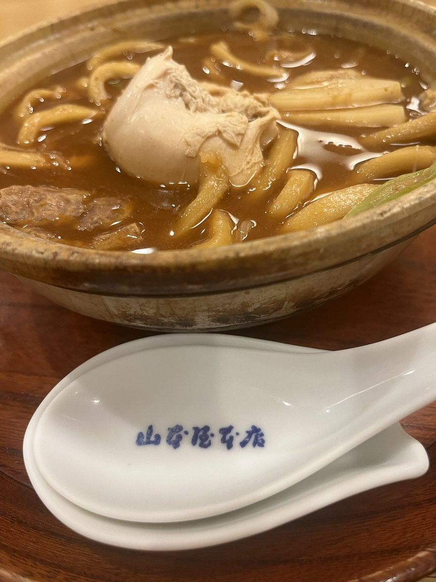 Qo2uzMs's tweet photo. 夏休みから昨日までの2週間でいろんなとこへ行きました！
大阪出発して、日光、大宮、浜松、河口湖（山梨？）、名古屋と人生で1番移動しました🚗🚄🍦✨
体調崩すこともなく、色んな経験ができる環境と周りの方々に感謝です🙏 https://t.co/vrXr4THgeO