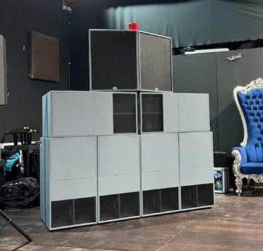 NEW YORK - 30 Years of V featuring the man himself Bryan Gee <a href="/vforever/">bryan gee</a> &amp; Jumping Jack Frost <a href="/djjjfrost/">Jumpin Jack Frost</a> *this Saturday 9/30* on this custom built Jungle Skankin Soundsystem!! Tix: eventbrite.com/e/30-years-of-…