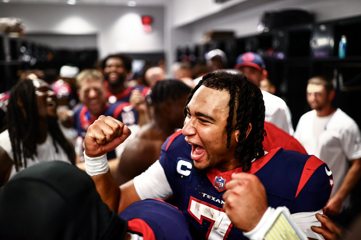 HoustonTexans's tweet photo. Woke up still feeling like this 🗣️ https://t.co/OzkDMFqxrJ