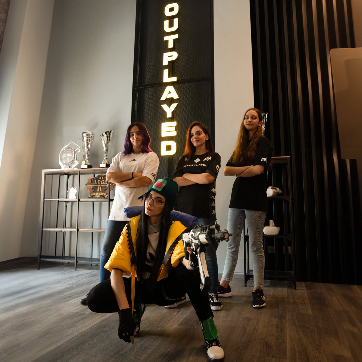 aNc Outplayed tweet media