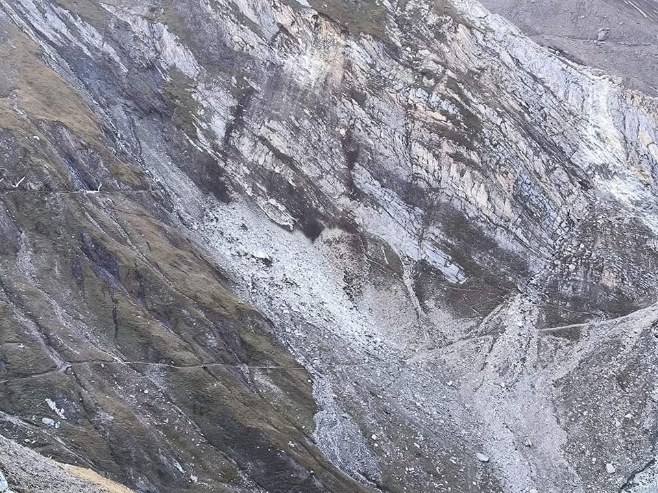 ⚠️𝗘𝗩𝗘𝗡𝗧𝗢⚠️
𝟮𝟰 𝘀𝗲𝘁𝘁𝗲𝗺𝗯𝗿𝗲 𝟮𝟬𝟮𝟯 - Due escursionisti travolti da una frana in Piemonte - polaris.irpi.cnr.it/due-escursioni…

#rischioidrogeologico #dissestoidrogeologico #Piemonte #frana #PROTEZIONECIVILE