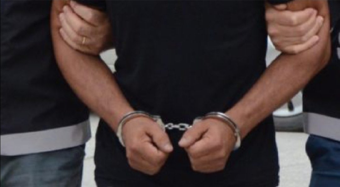 <a href="/hasnyurguc/">Hasan Yürgüç</a> 🔥🔥🔥🔥🔥🔥

4 ORTAKLI ŞİRKETİN TOPLAM BORCU 4 EŞİT PAYA BÖLÜNMESİ GEREKİYOR İKEN HER ORTAKTAN AYRI AYRI TOPLAM BORÇ TALEP EDİLİYOR 4 ORTAKTA CEZAEVİNDE ADALET ARIYORLAR 

#CEKEHAPİSCEZASIKALKSIN <a href="/RTErdogan/">Recep Tayyip Erdoğan</a> <a href="/YildizFeti/">Feti Yıldız</a> <a href="/_cevdetyilmaz/">Cevdet Yılmaz</a> <a href="/yilmaztunc/">Yılmaz TUNÇ</a>