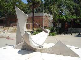 JoshToms345's tweet image. Analemmatic sundials - where art and science meet! These fascinating sundials allow us to tell time using the Earth's own shadow, reminding  us of the beauty of celestial mechanics. 🌞⏳ #AnalemmaticSundials  #SolarTime #ScienceArt