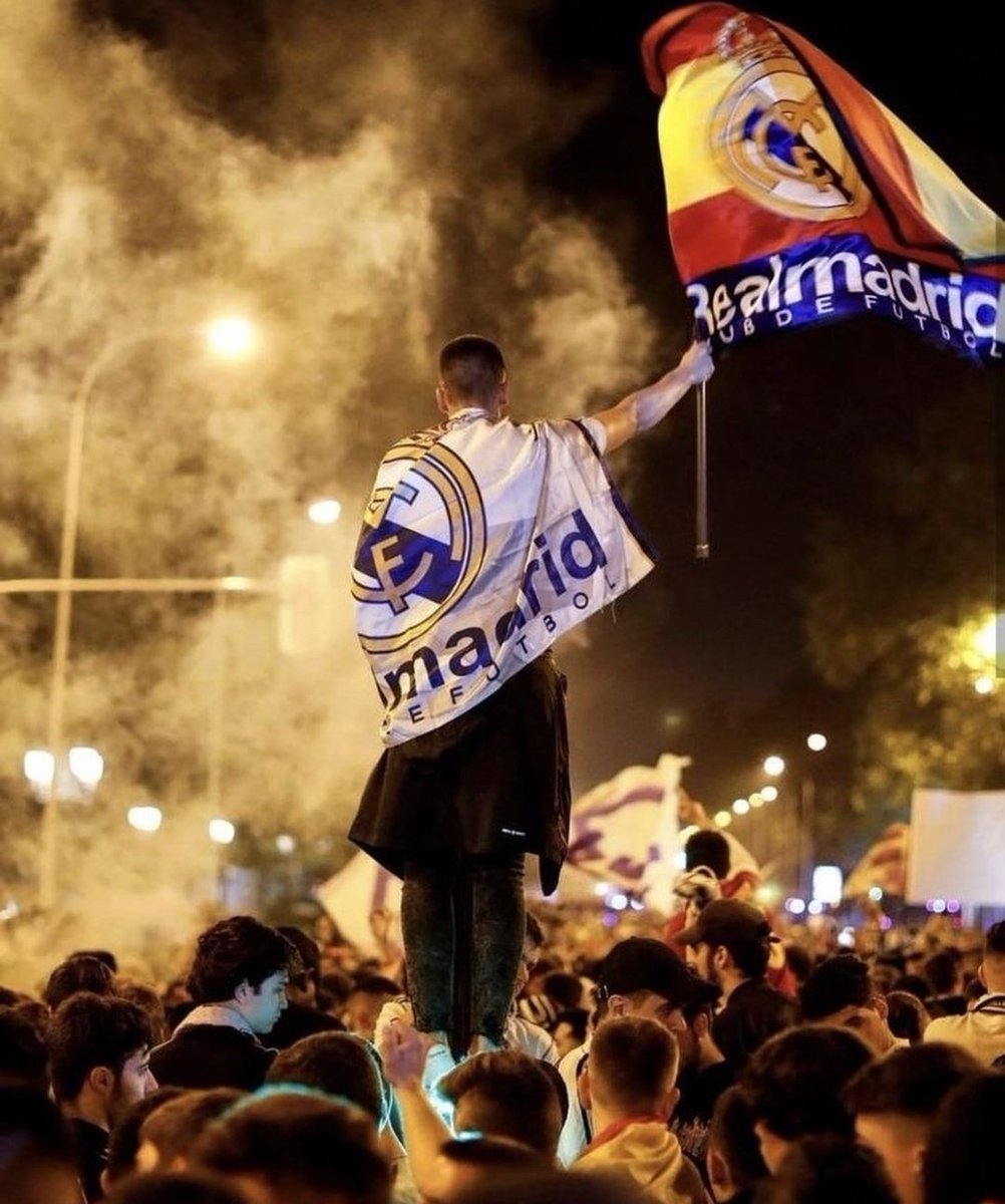 (fan) REAL MADRID FANS 🤍 tweet media