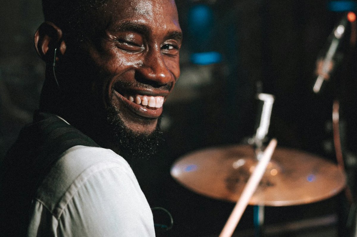 ressonotes's tweet photo. May God bring you the biggest smile this week.

Smile catalogue from Ressonotes Homecoming 2.0.

Our drummer has the widest smile >>Slide 4 https://t.co/k5dCDk6MQF
