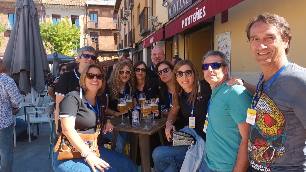 Este fin de semana hemos celebrado el Team Building  de Evolk.
Una jornada maravillosa para crear y conocer equipo.