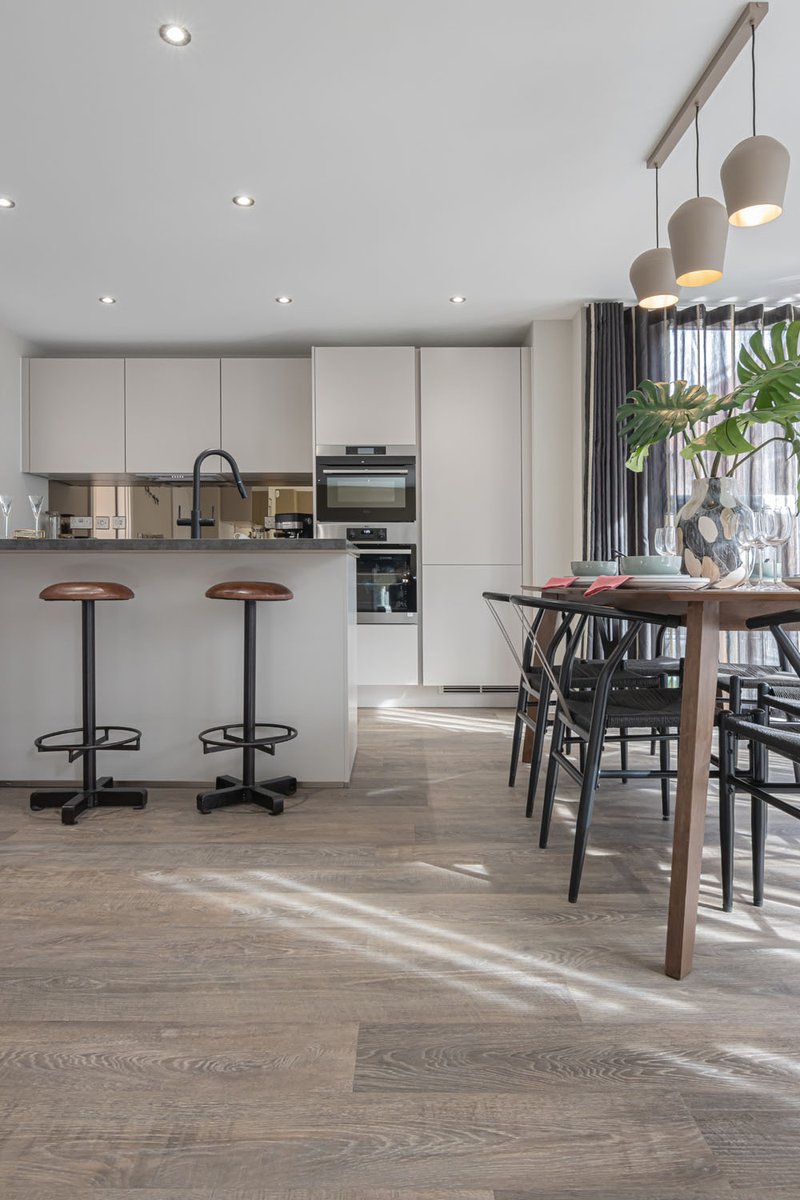 Michael John Flooring tweet media