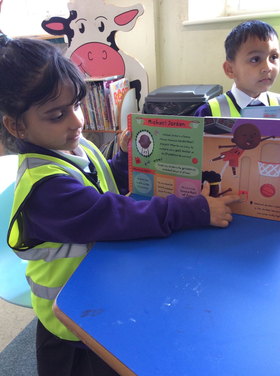 ECS_Keighley's tweet photo. Nursery children have visited our Keighley library this morning. They experienced different variety of books. #50TTDbradford #readingbooks #37showandtell #keighleylibrary https://t.co/ruR8SNLdls
