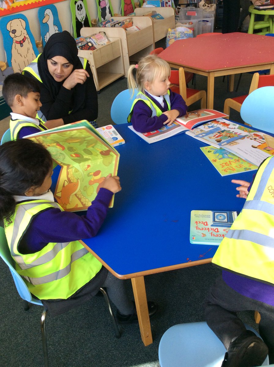 ECS_Keighley's tweet photo. Nursery children have visited our Keighley library this morning. They experienced different variety of books. #50TTDbradford #readingbooks #37showandtell #keighleylibrary https://t.co/ruR8SNLdls
