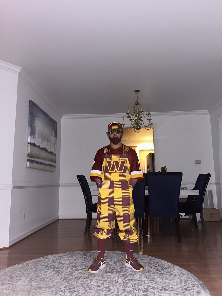 DC_Sports_Guy91's tweet image. Good Morning My Burgundy And Gold Faithful Yesterday was ugly But Win Or Lose We Still Here No matter What. 

If You Haven’t Already Don’t Forget To Nominate Me For Commanders 2023 Fan Of The Year #HTTC #405Crew #RITL #CCT 

nfl.com/honors/fan-of-…