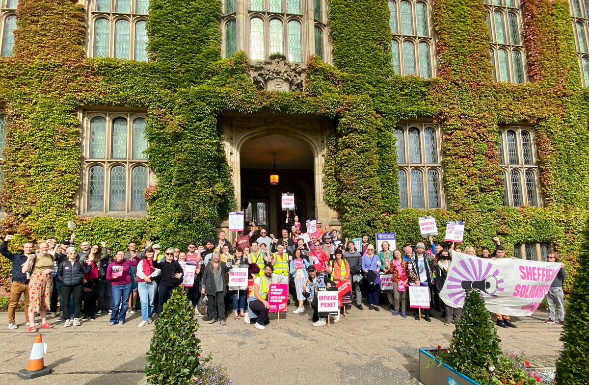 We are the university <a href="/sheffielducu/">sheffielducu.bsky.social</a> <a href="/sheffielduni/">The University of Sheffield</a>