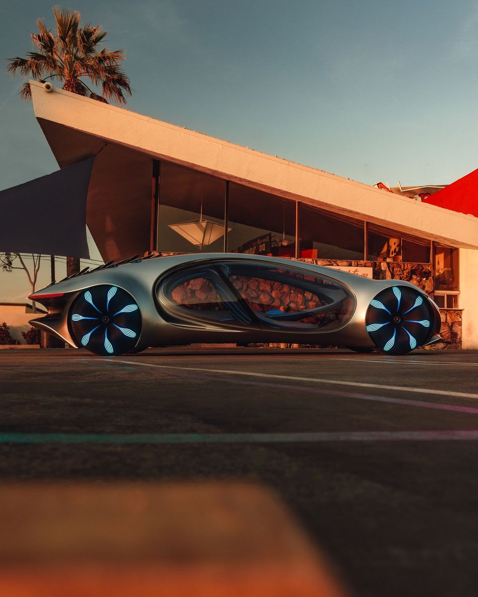 CarManToday's tweet photo. Designed in collaboration with the filmmakers of @avatar, the #VISIONAVTR proves that environmental awareness, technology and mobility can coexist.
#MercedesBenz #ConceptCar #Design #MBcreator https://t.co/xujV4hPP2l