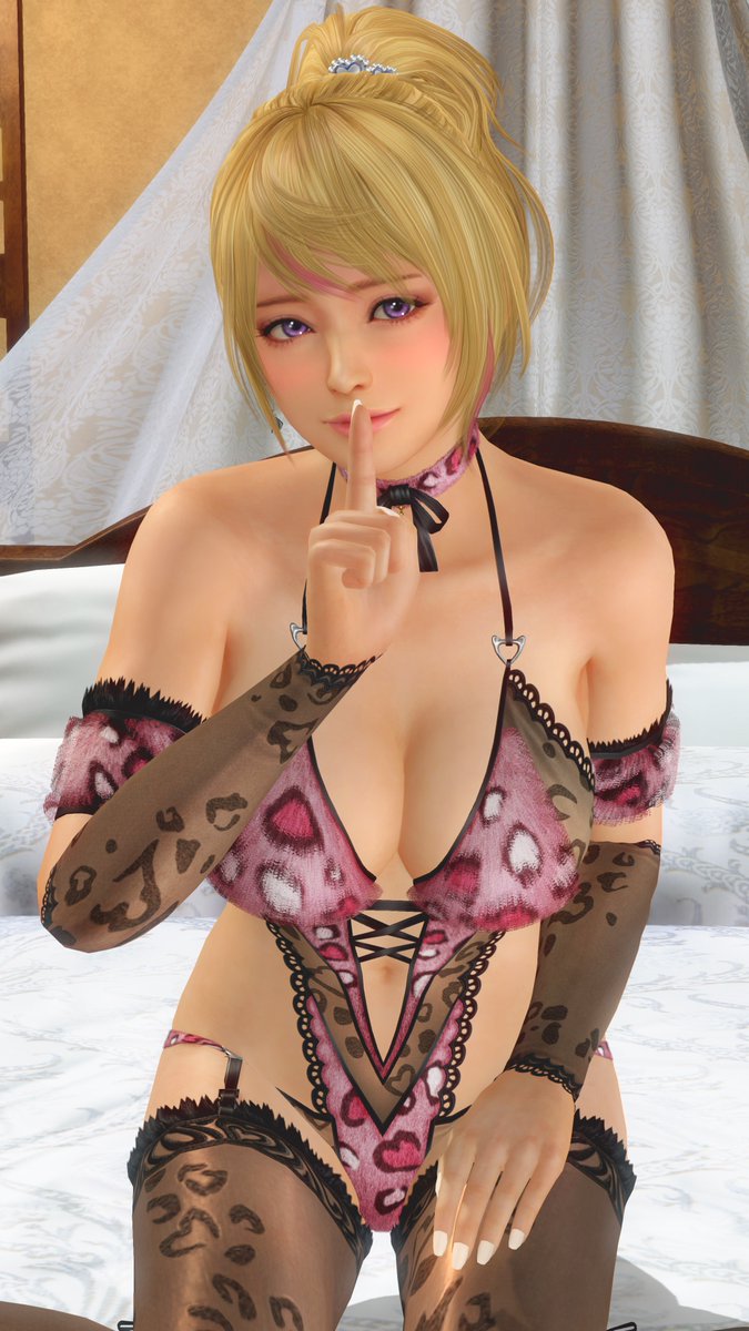 Alice4Fiona's tweet photo. 崩してもいいし崩さなくてもいい良水着。 https://t.co/rtJDMFypCD
