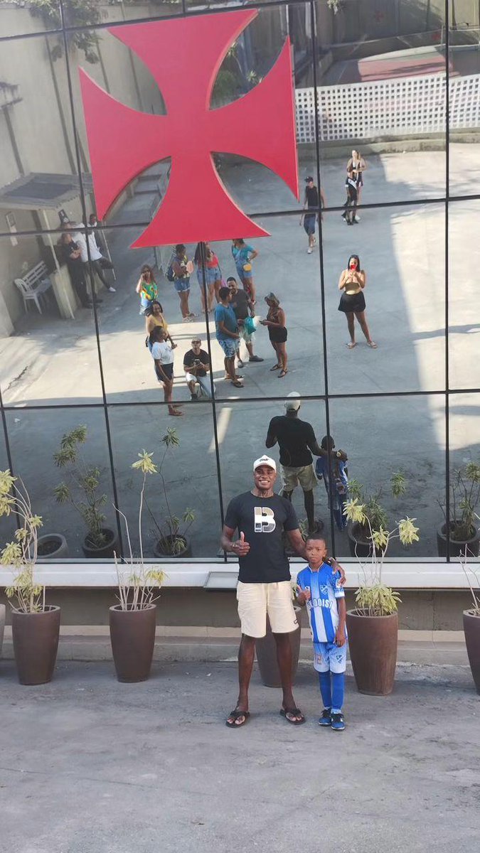 Ontem foi mais um jogo pro meu filho joga ⚽🥹