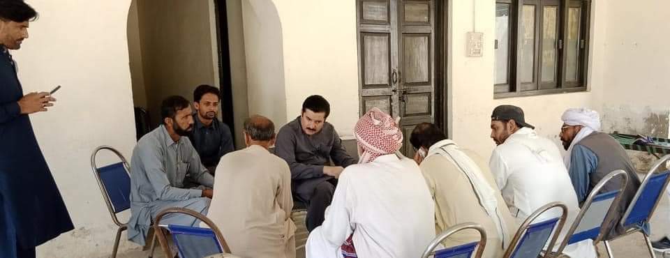FazalKarimAwan_'s tweet photo. پاکستان پیپلز پارٹی کے مرکزی سیکرٹری اطلاعات و سابق وفاقی وزیر مملکت فیصل کریم کنڈی کی اپنی رہائشگاہ کنڈی ماڈل فارم میں حلقے کے دوستوں  اور ورکروں سے ملاقت۔

ان کے مسائل سنے اور فوری حل کرنے کے احکامات جاری کیے

@fkkundi  
#ConstituencyEngagement 
#PakistanPeoplesParty https://t.co/sU4BpCEkxc