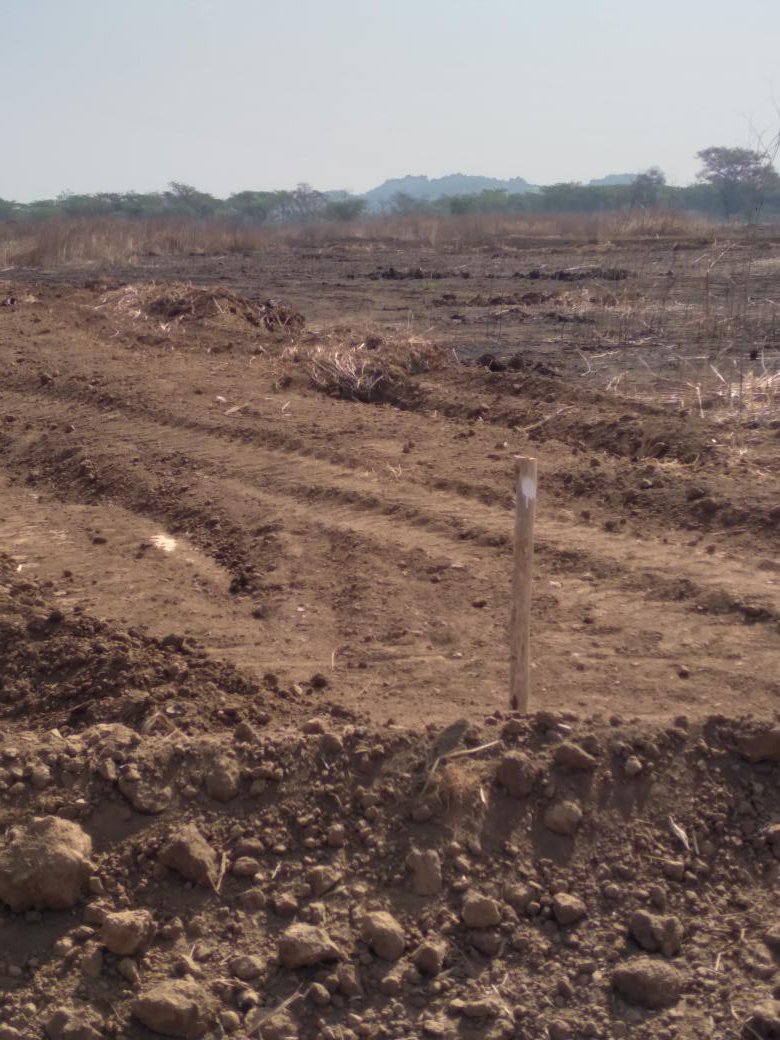 NFREALTYGROUP's tweet photo. 🏡🏠
*PRAYER CITY STANDS

*DESCRIPTION*

Size            - 400sqm
Price          - $ 15 000

*TERMS*

Deposit      40% of the purchase price nego on payment terms

Bal              - 36 months 

Call / App Nyasha 
0783 663 353 
BEST OPTION PROPERTIES

#zim_property_consultant https://t.co/Qti3F0zNcN