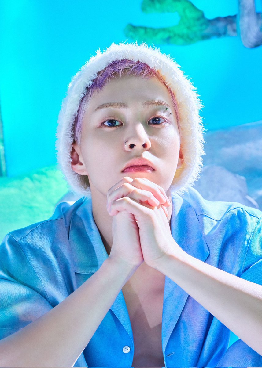 EVSS_1485's tweet photo. 🔵 Celebrating a brand new anniversary with our Xiu ~ 

HAPPY BRAND XIU DAY 💙❄💙
XIUMIN BRAND NEW ANNIVERSARY
#Xiumin_Solo_1stAnniversary
#Xiumin1stBrandNewDay
#시우민솔로데뷔1주년 https://t.co/9CeIa23SI2