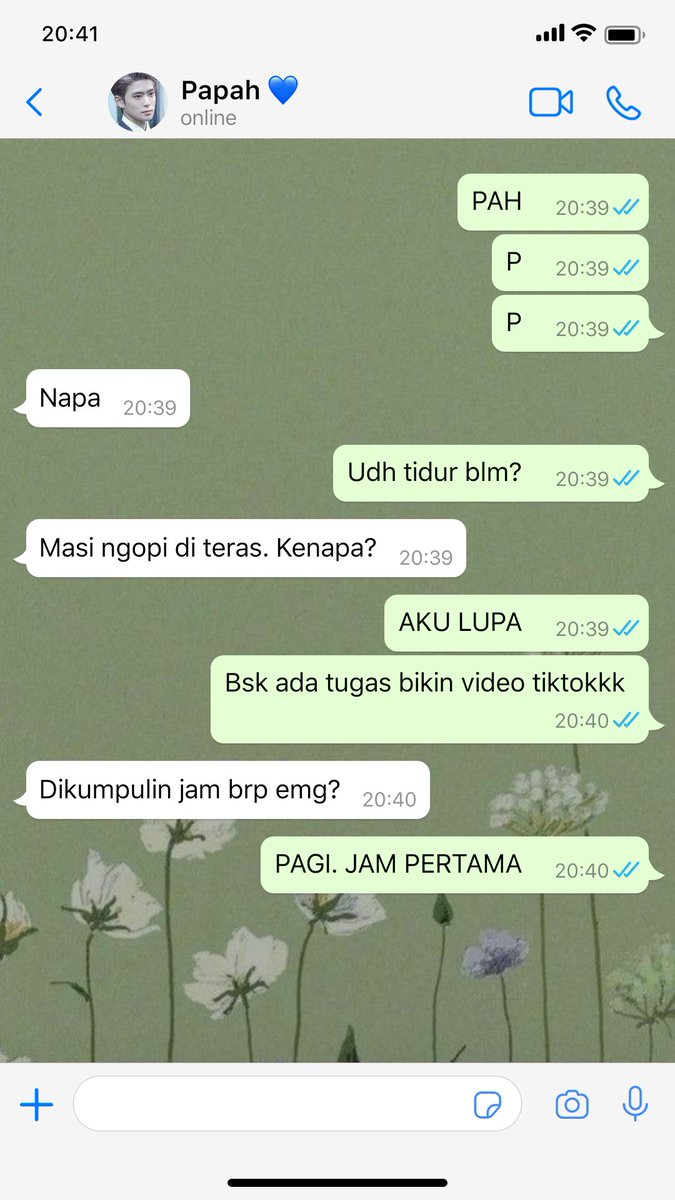 avocadhee's tweet photo. Tugas dadakan

; jaehyun x winter one tweet au https://t.co/gTaiZsxUvs