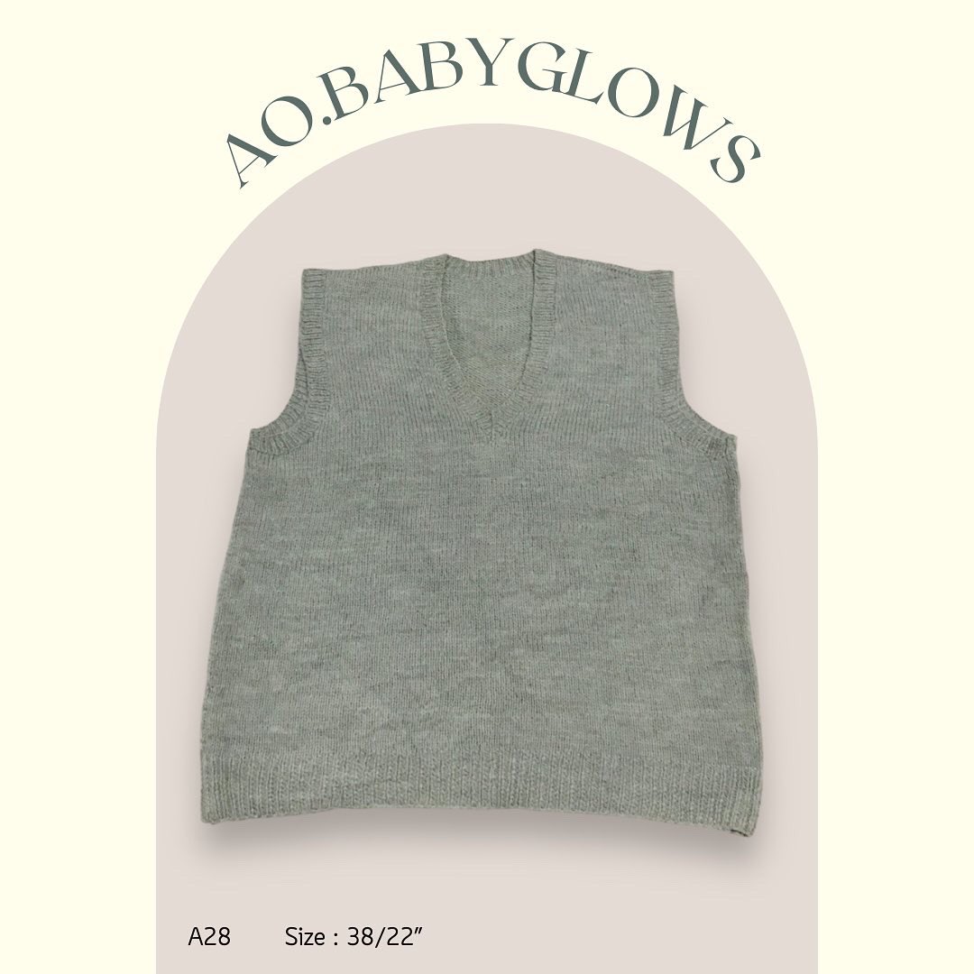 ABabyglow's tweet photo. ส่งต่อเสื้อกั๊กไหมพรม 
📍 55 / 2 ตัว  100 
ขนาดในรูปนะคะ
ไซส์ อก/ยาว หน่วยวัดเป็นนิ้ว
สนใจเดมมาได้เลยน๊า
#ส่งต่อเสื้อผ้า #ส่งต่อเสื้อผ้ามือ2 #เสื้อผ้ามือสองสภาพดี #ส่งต่อเสื้อผ้ามือสองราคาถูก https://t.co/c8eHdTrUFH
