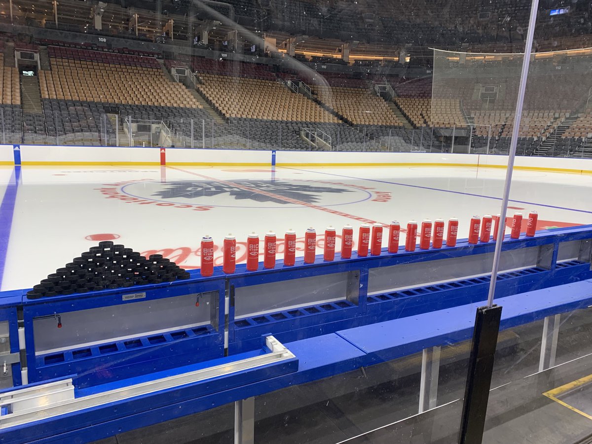 koshtorontosun's tweet image. The #Leafs are back.