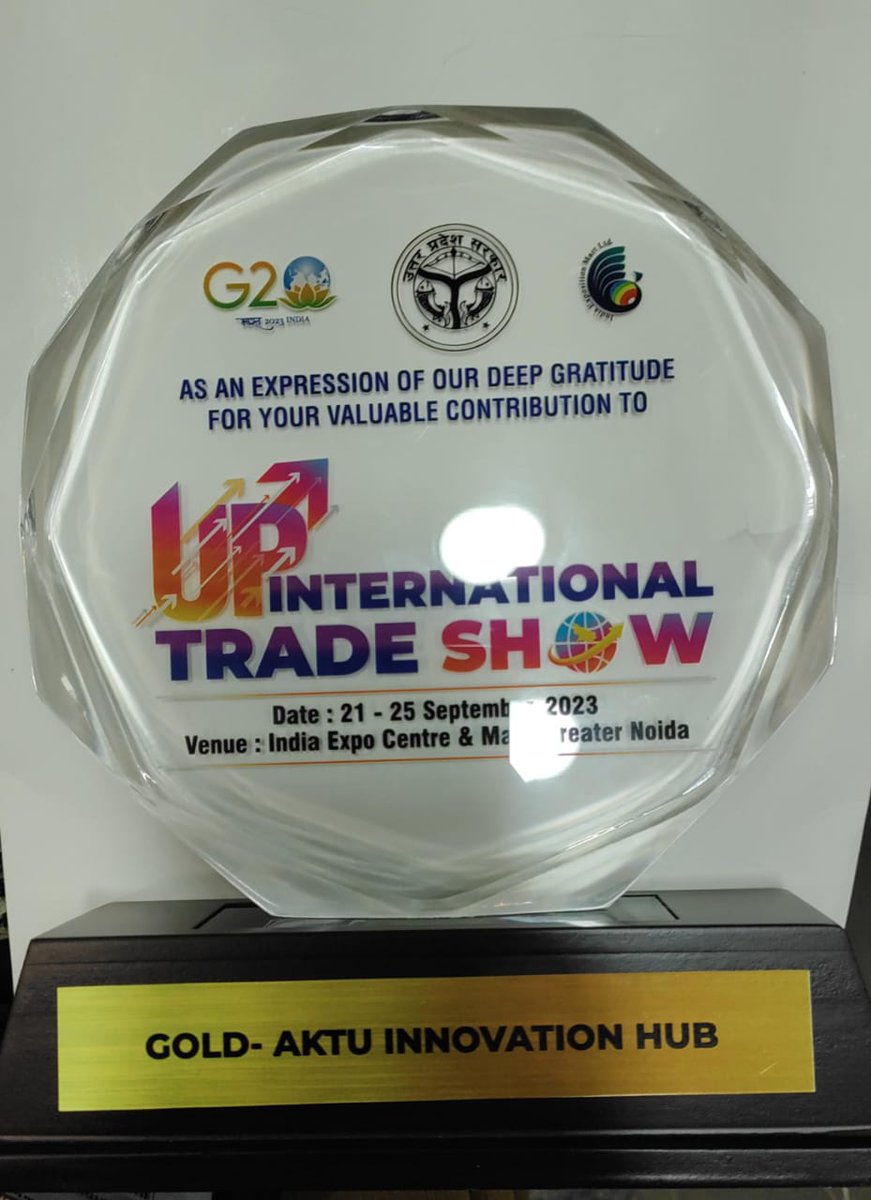 InnovationHubUP's tweet photo. Innovation Hub @AKTU_Lucknow bagged Gold Award for Hall No. 05 (best in promoting Innovations) at @UPIntrTradeShow 2023 in Greater Noida 🚀🎉🎊

Congratulations to all the #Startups #Incubators &amp; #stakeholders

@74_alok @nehajainias @UPStartuppolicy @minmsme https://t.co/T7OyVoCveh