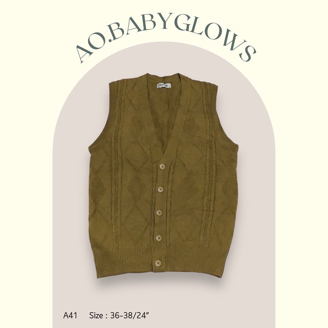 ABabyglow's tweet photo. ส่งต่อเสื้อกั๊กไหมพรม 
📍 55 / 2 ตัว  100 
ขนาดในรูปนะคะ
ไซส์ อก/ยาว หน่วยวัดเป็นนิ้ว
สนใจเดมมาได้เลยน๊า
#ส่งต่อเสื้อผ้า #ส่งต่อเสื้อผ้ามือ2 #เสื้อผ้ามือสองสภาพดี #ส่งต่อเสื้อผ้ามือสองราคาถูก #ส่งต่อสกินแคร์ #ไว้รีวิวห้ามขายของโว้ยยย https://t.co/ZZLpqHNDzQ