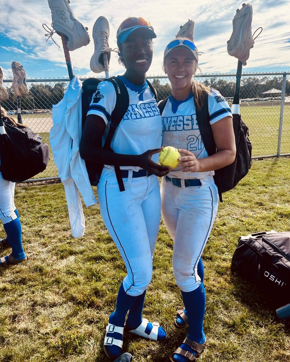 Finesse 18u Burras tweet media