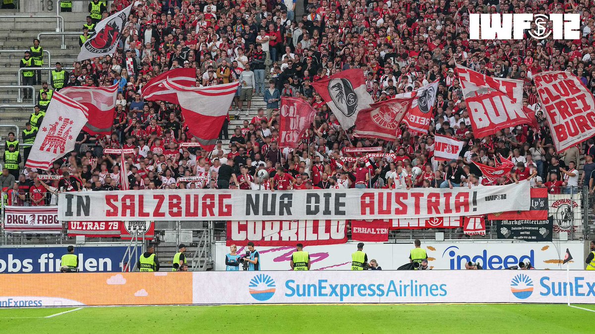 IWF_12's tweet photo. Da @AustriaSalzburg Dienstag Abend - 18 Jahre nach der Neugründung durch die Fans aufgrund der Übernahme durch Red Bull - erstmals auf letztere trifft, haben wir in Frankfurt zum Ausdruck gebracht, dass es auch für uns nur einen Verein in Salzburg gibt! #SGESCF #SVASRBS #SVAS https://t.co/YZSGxDjb3R