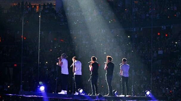 91ANZLIFE's tweet image. Thank you so much 1D for being part of my life. You're my greatest blessing. Thank you for everything. Hopefully, I'll see you soon. You'll always be my home &amp;amp; my world. I love you always.

#ThankYouOneDirection @onedirection