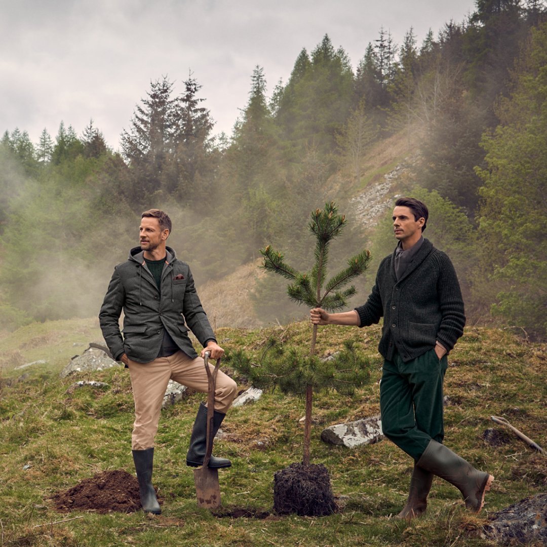 HackettLondon's tweet image. Imbued by the landscape and the natural tones of the Highlands’ autumn colour palette, the AW23 collection brings you an array of versatile garments fit for any event.
bit.ly/3LAwmiw
#HackettLondon #HowToHackett
@JensonButton