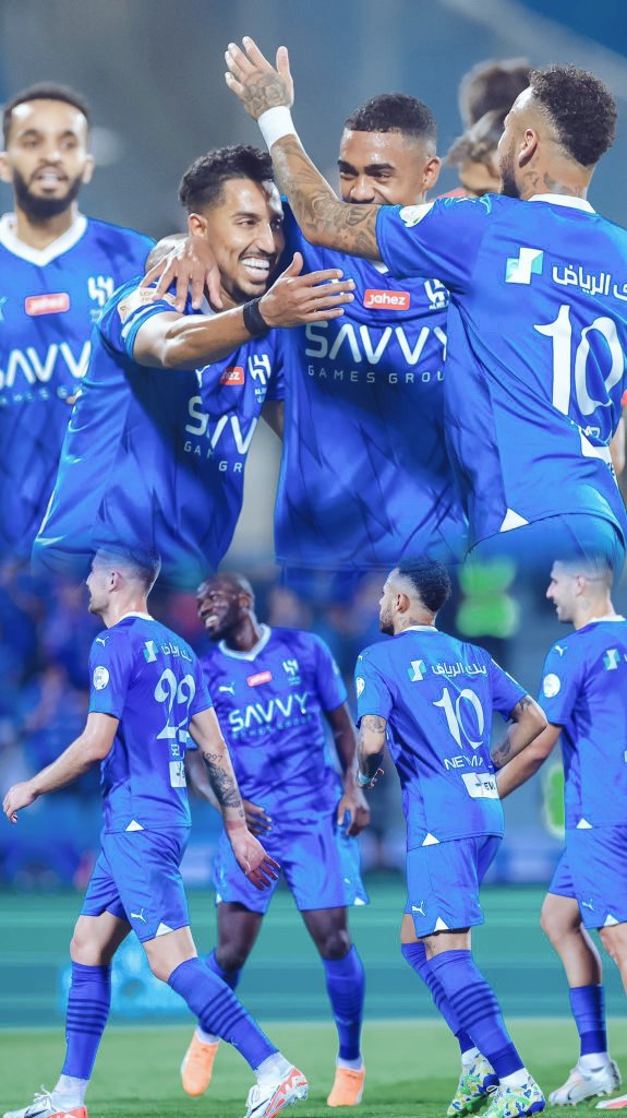 #صباحات_الهلال
يسعد صباحهم ومساهم ربي ياذا الجلال والإكرام وفق الهلال فوق كل أرض وتحت كل سماء بحولك وقوتك ياارحم الراحمين 🤲💙🤍