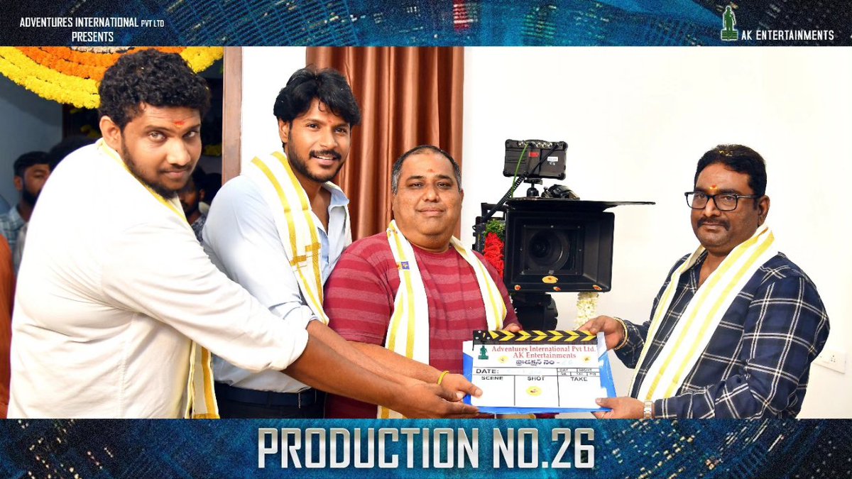 MaayaOne_Reload's tweet photo. The #Maayavan Sequel 🔥
Talented Hero @sundeepkishan & Visionary @icvkumar team up again for a Big scale Sci-Fi Action Thriller💥 @AKentsOfficial Production No. 26 Launched Today 🎬 Music by the sensational @Music_Santhosh
DOP @dopkthillai
@MaayavanReload #MaayavanReloaded https://t.co/wG3FSe5SvH